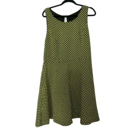 Forever 21+ Plus Size 3X Sleeveless Yellow Black Print Fit & Flare Dress - Picture 1 of 2